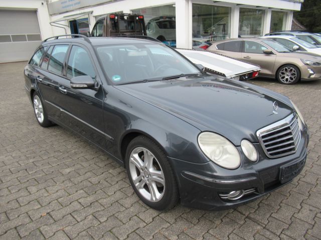 Mercedes-Benz E 220 E -Klasse T-Modell E 220 T CDI Avantgarde