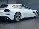 Ferrari GTC4Lusso 3.9 V8 T DCT - Ferrari: Limousine