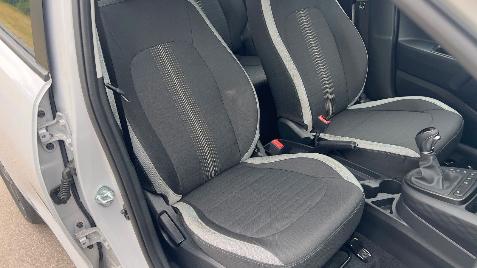 Fahrzeugabbildung Hyundai i10 Trend 1.0 AMT *Navi*RFKamera*PDC*Klima*