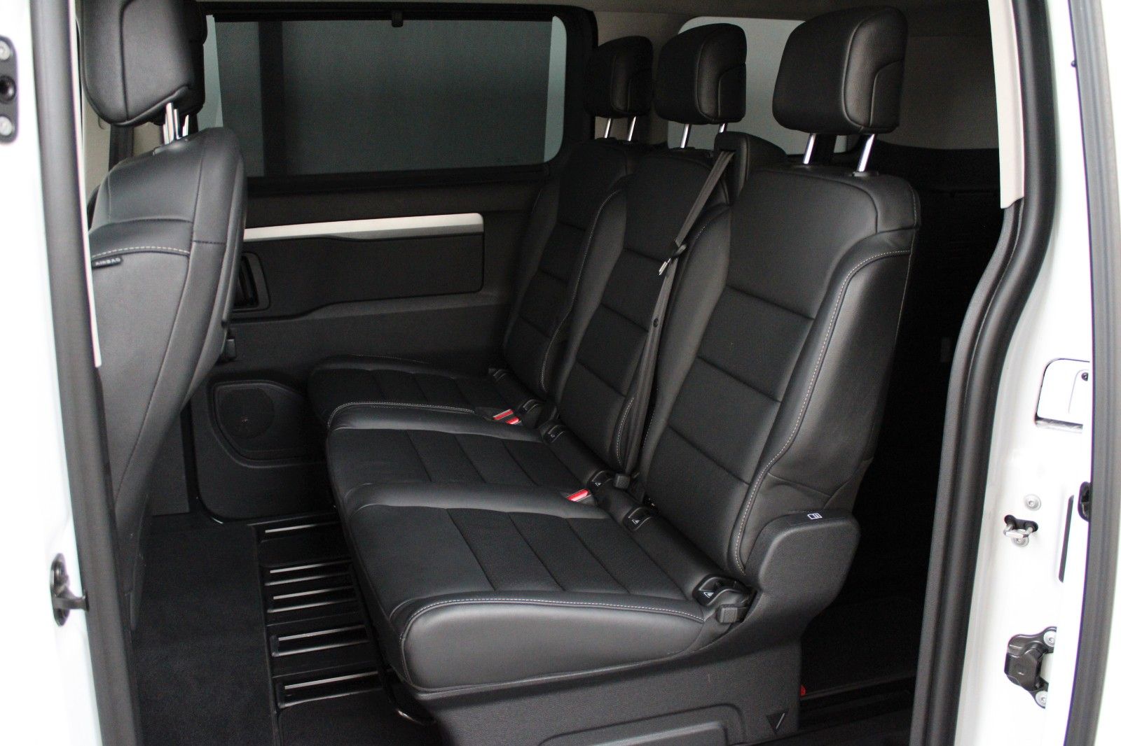Fahrzeugabbildung Toyota Proace Verso L1 2.0 Executive AT