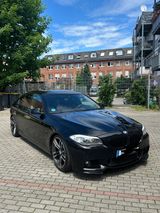 BMW 525d // M-paket, Shadow-Line - BMW 525 mit Diesel-Antrieb: Limousine, Automatik, 525d M Paket