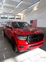 Dodge RAM 1500 5.7l 4x4 Gen5 Laramie - 3.5T AHK - Dodge RAM: Automatik