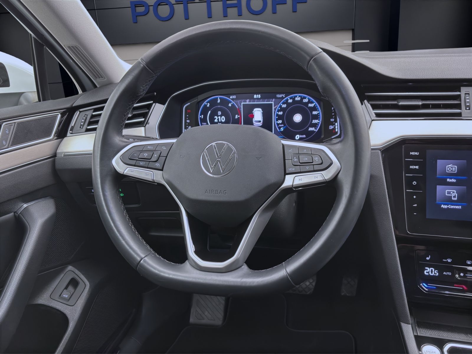 Volkswagen Passat Variant - Bild 11