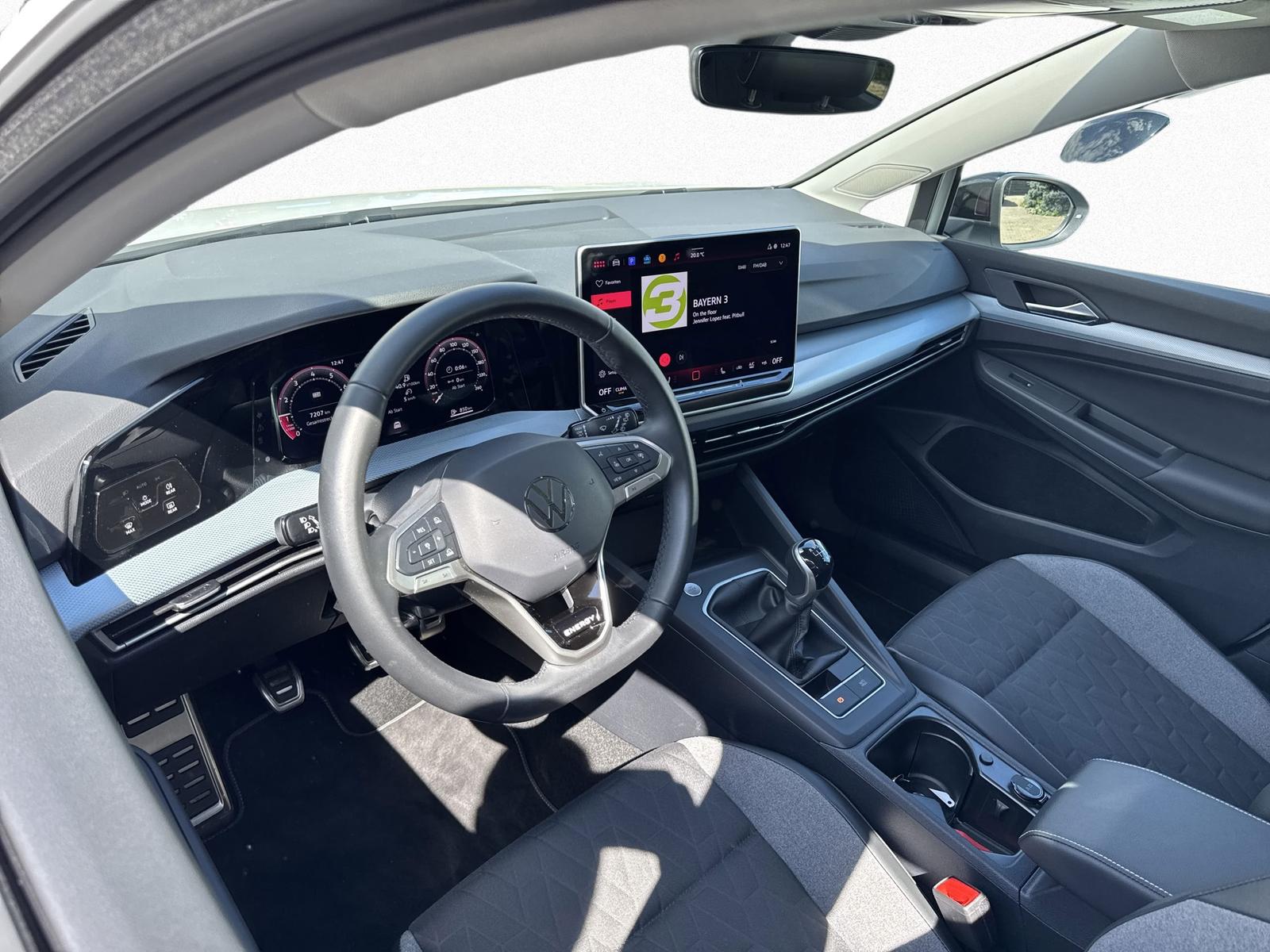 Volkswagen Golf Life 1.5 TSI 6-Gang KAMERA LED SHZ, миниатюра 8