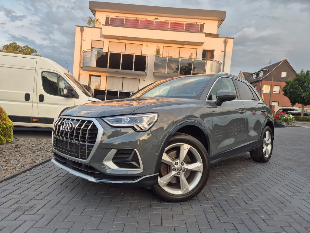 Image of Audi Q3