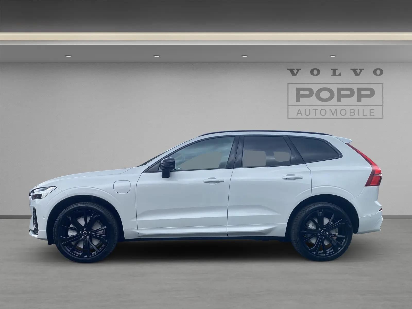 Volvo XC60 T8 AWD Plus Black Edition FACELIFT 21" FHZ imagem 2