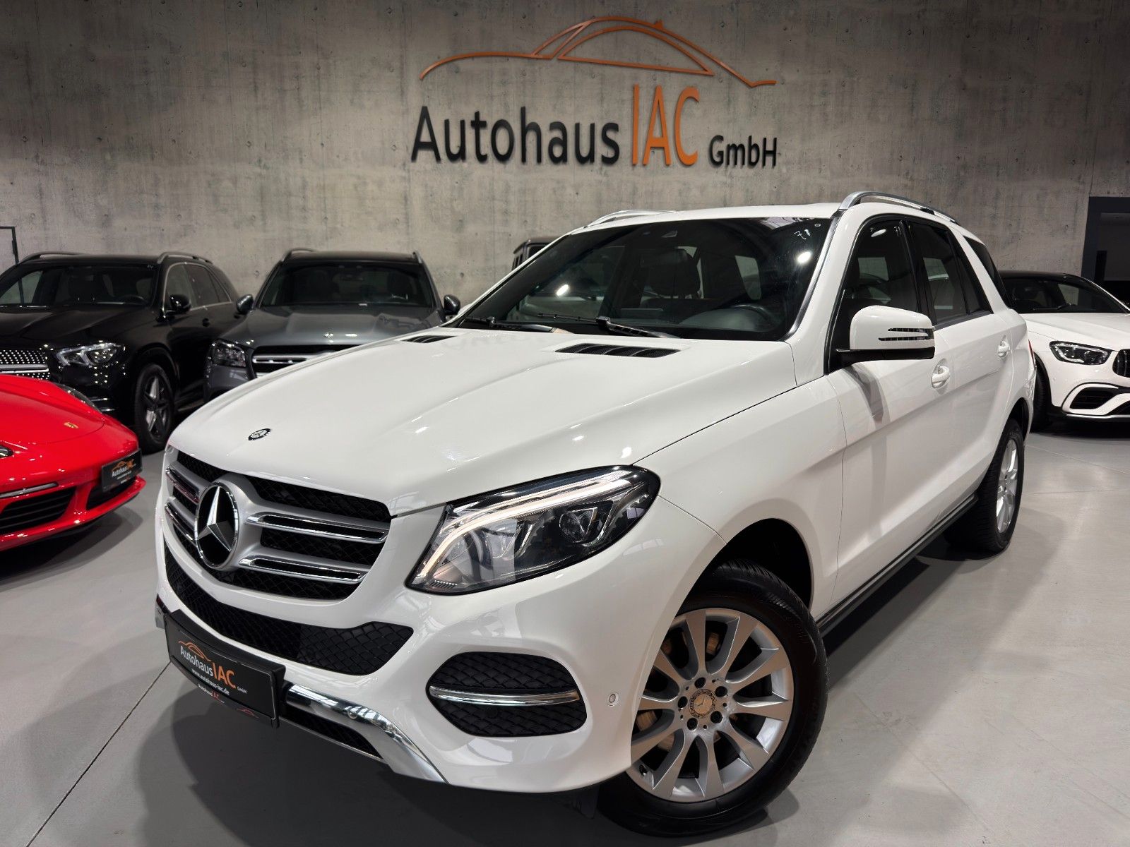 MERCEDES-BENZ GLE 350/4Matic/SCHIEBD/AMG/SHZ/NAVI/LED/AHK/RFK