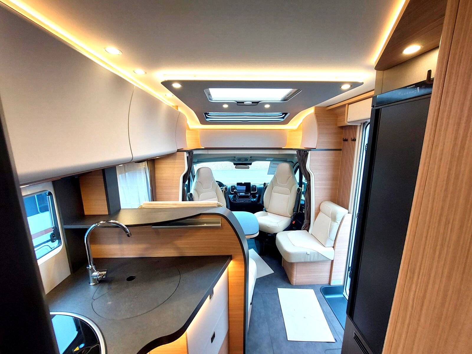 Fahrzeugabbildung Malibu T 470 RB LE K comfort FIAT MARKISE TV LED
