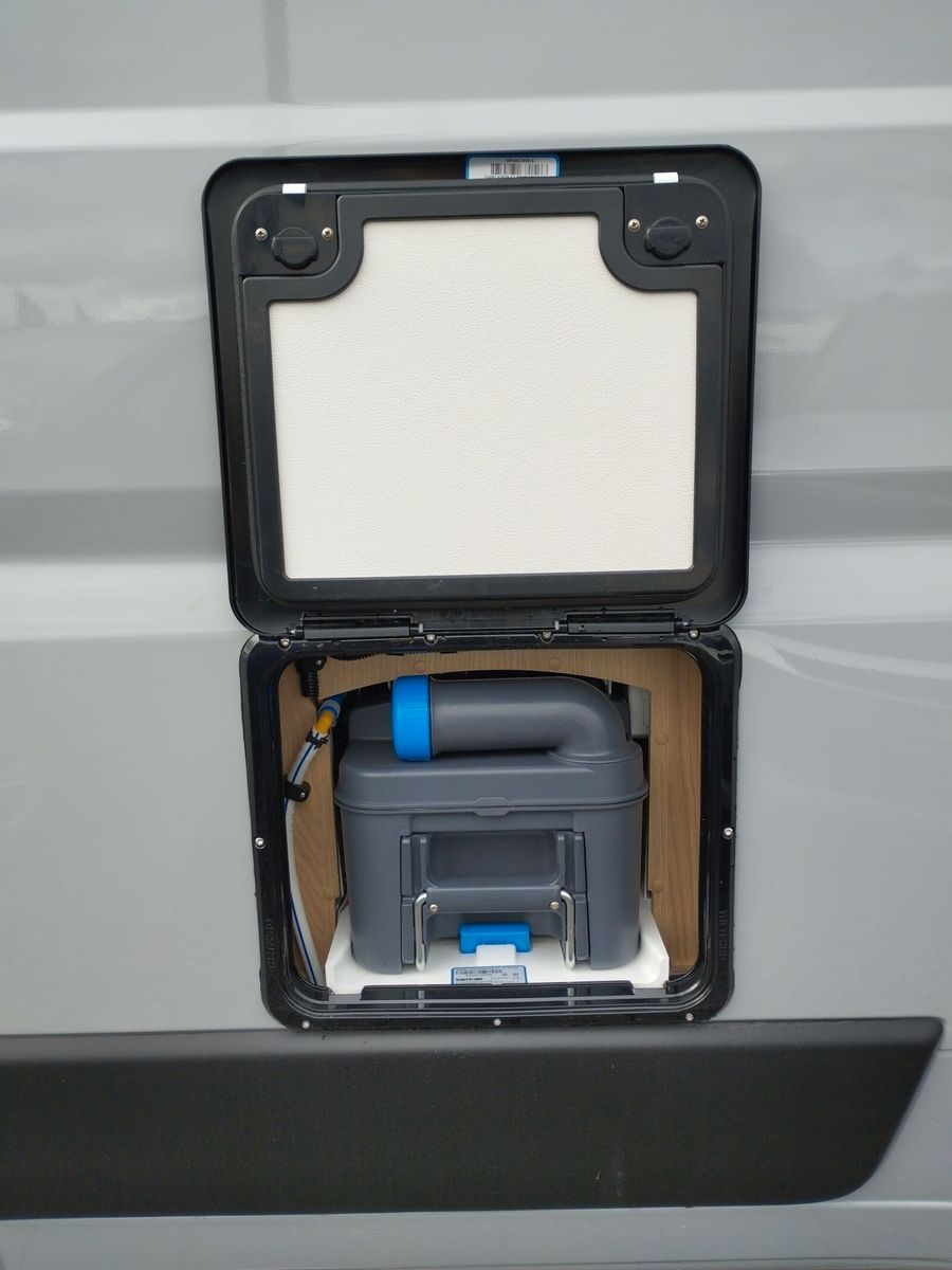 Fahrzeugabbildung Sunlight Adventure Cliff 600 Automatik, Dörr Edition, LTE