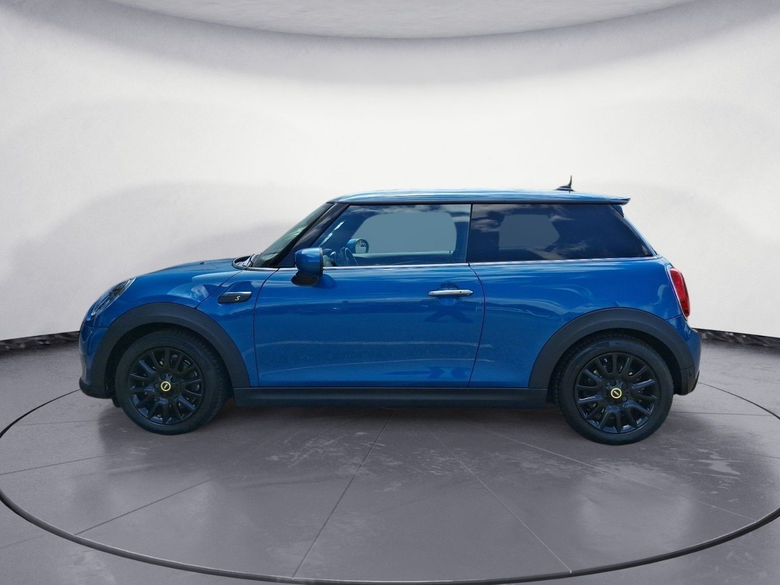 MINI Cooper SE Classic Trim Klimaaut. Komfortzugang imagem 3