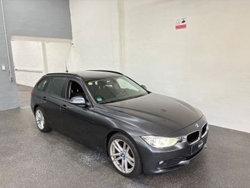 BMW 320 - 4