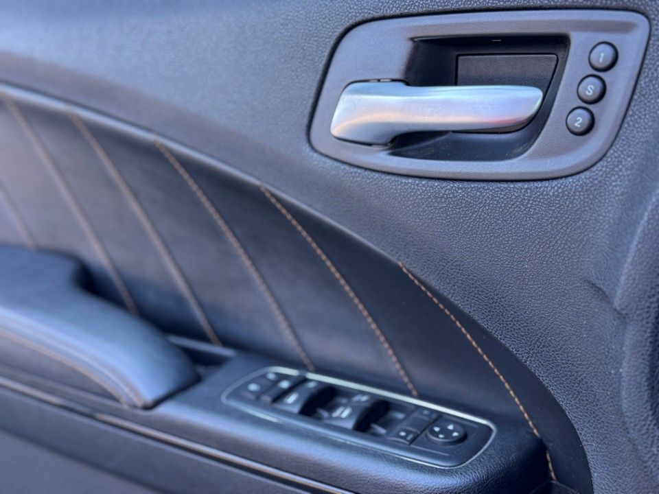 Fahrzeugabbildung Dodge Charger 5.7 V8 HEMI DAYTONA ACC el. GHSD