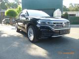 Volkswagen Touareg 3.0 V6 TDI 210kW 4MOTION Tiptronic - - Volkswagen Touareg: 2.0