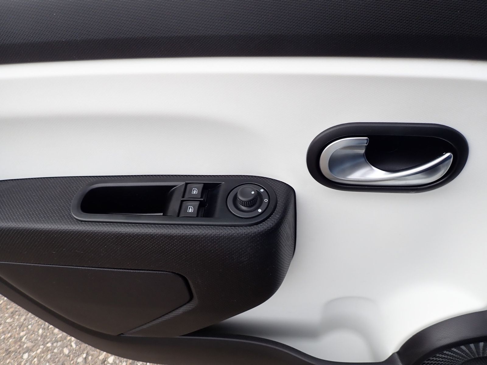 Fahrzeugabbildung Renault Twingo Limited SCe 70