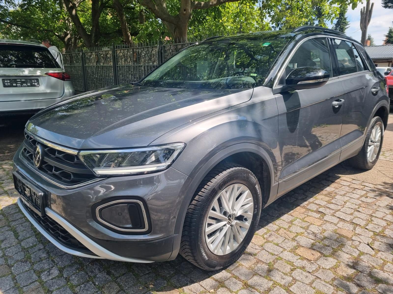 Volkswagen T-Roc Life