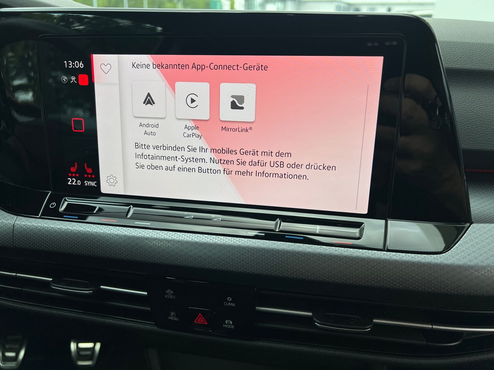 Fahrzeugabbildung Volkswagen Golf VIII Active 1.5 TSI OPF *Garantie, IQ-Drive