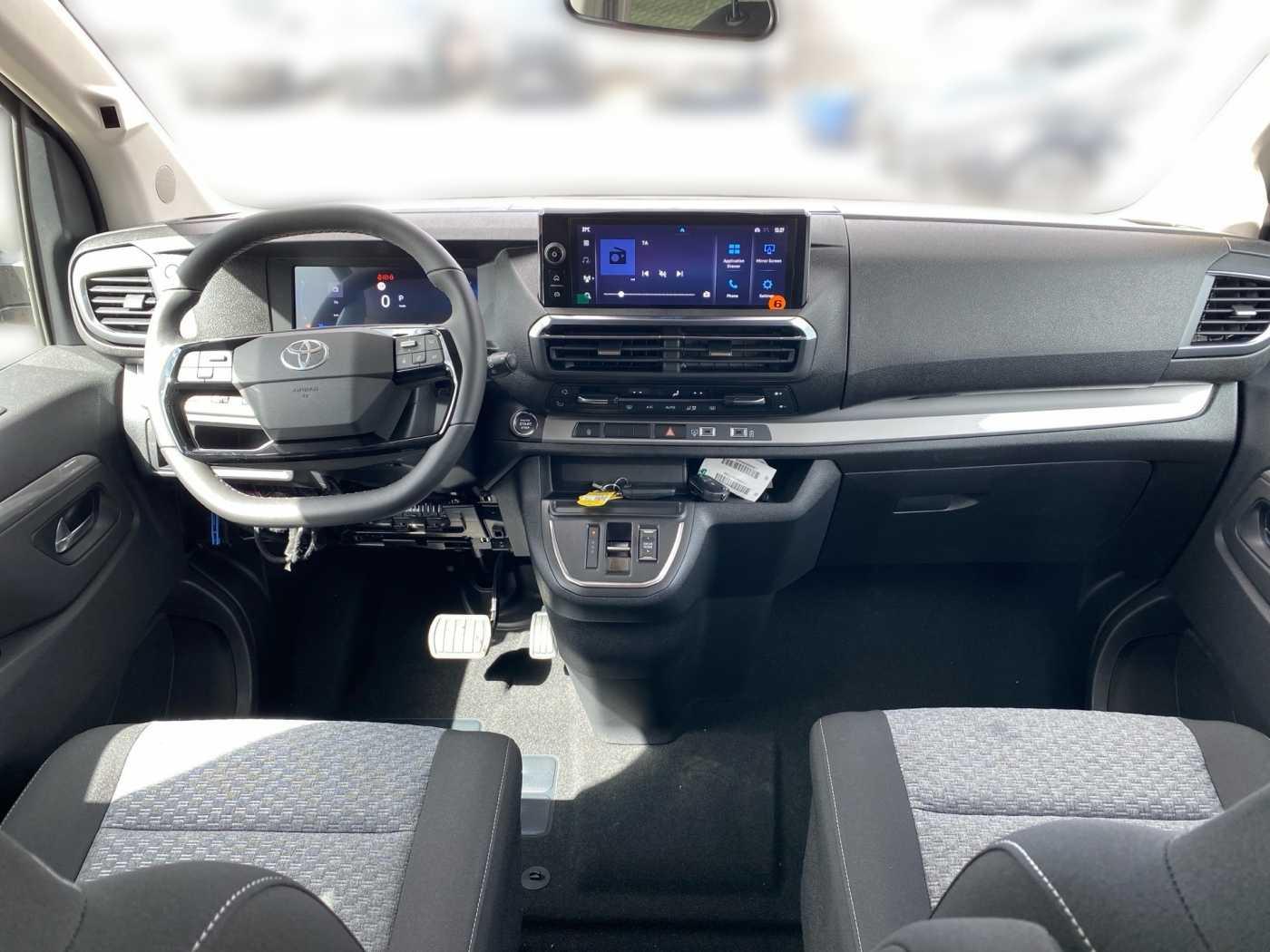 Toyota Proace Verso 2.2 D AT Teamplayer L2 8-Sitzer