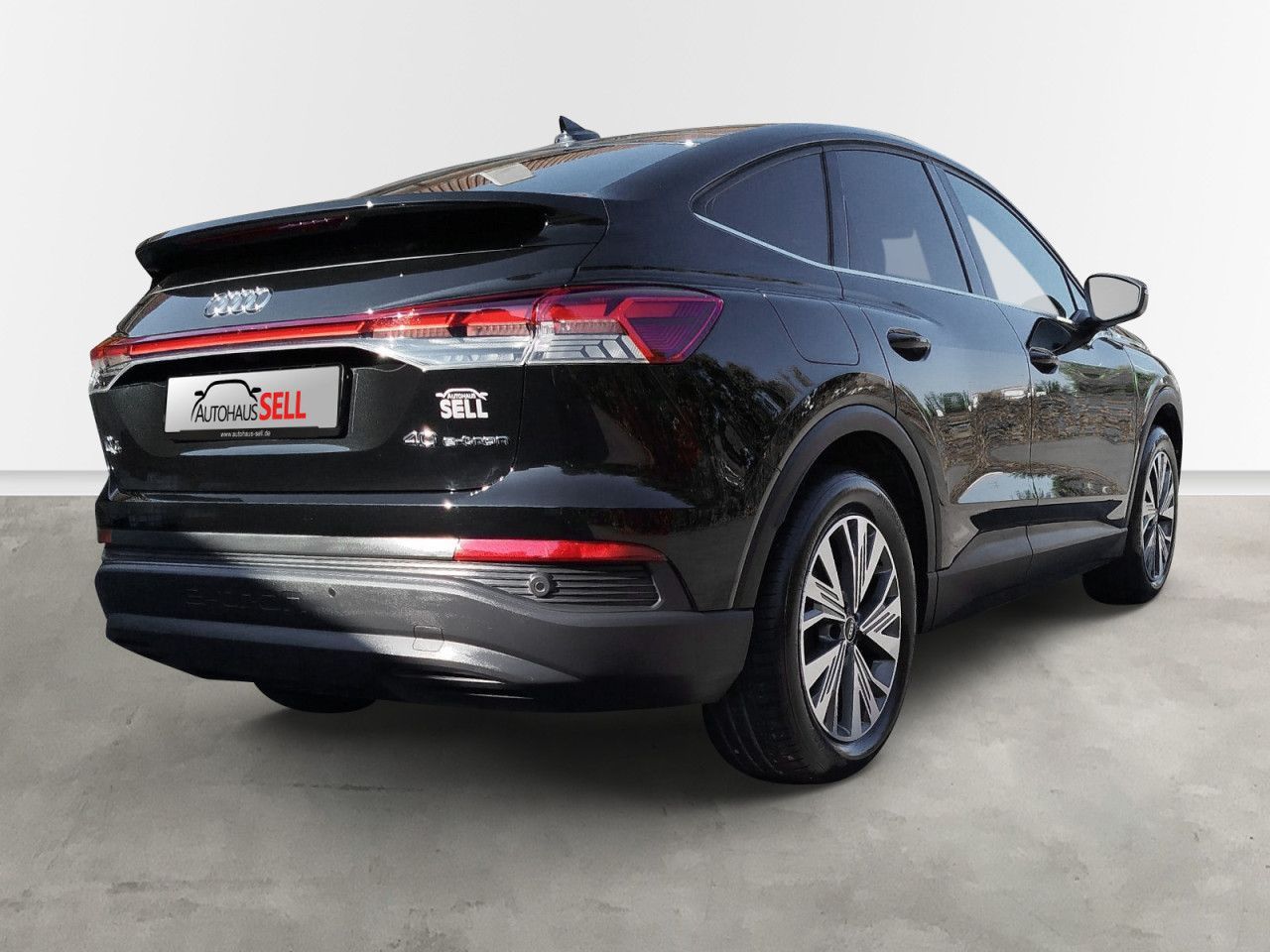 Fahrzeugabbildung Audi Q4 e-tron 40 Sportback 150 kw