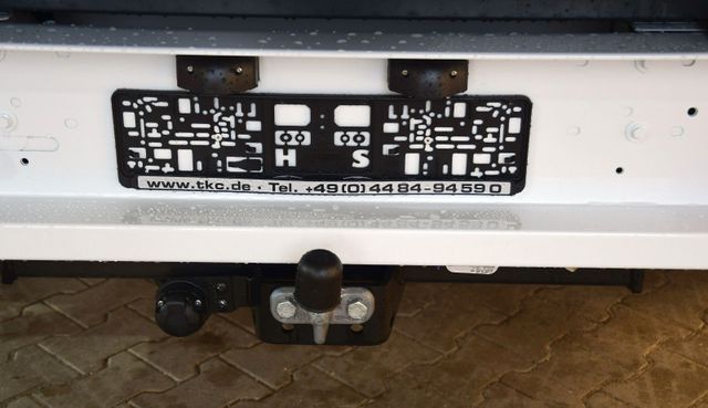Fahrzeugabbildung Renault Master dCi 145 Doka Pritsche 7-Sitzer KLIMA T040