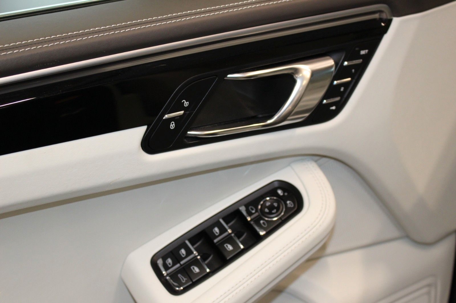 Fahrzeugabbildung Porsche Macan S *Kamera*PNRM*2.Hand