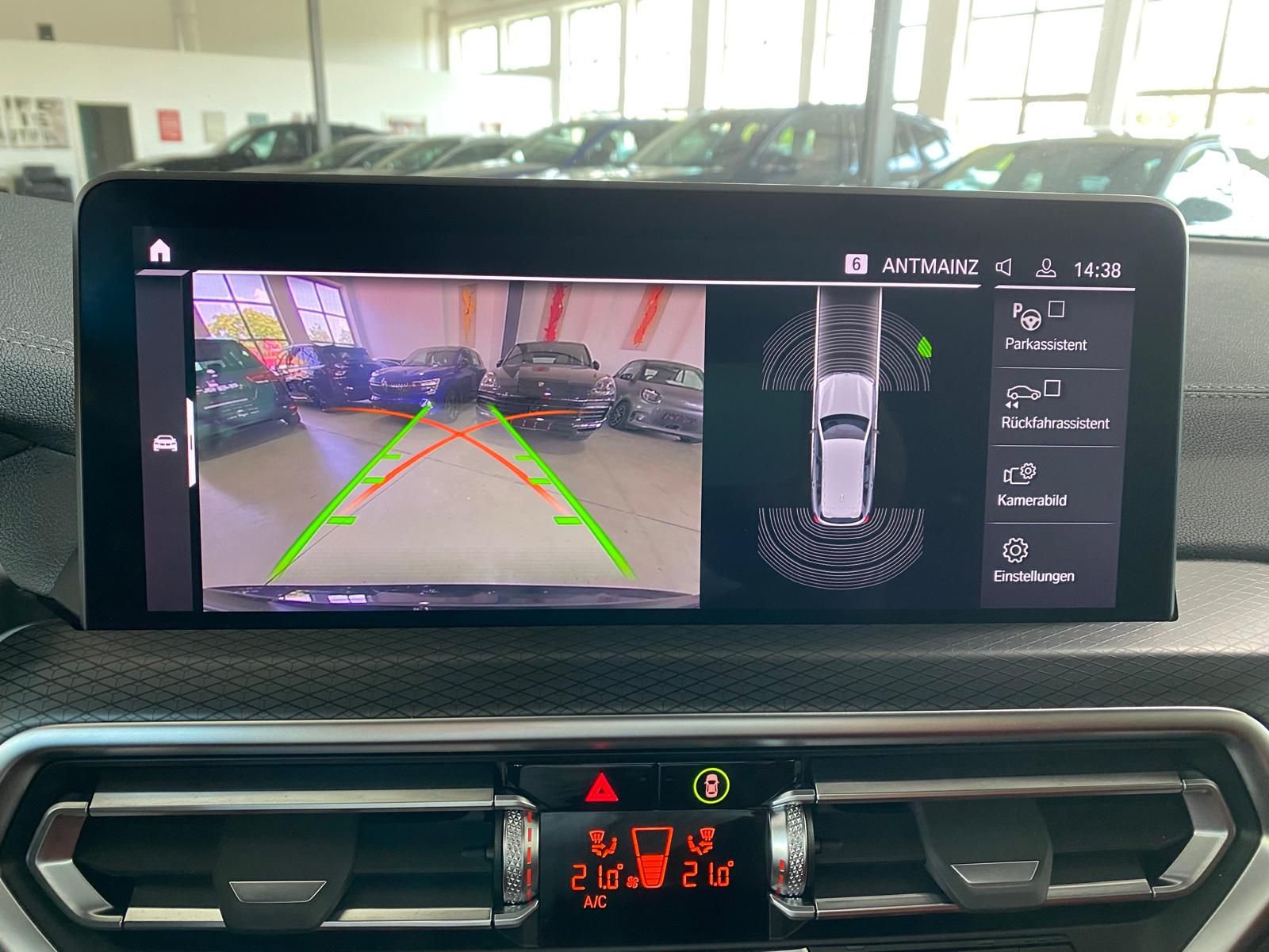 Fahrzeugabbildung BMW X3 M Competition/Leder Rot/Laser/Pano/HUD/H&K/
