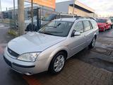Ford Mondeo 2.0 Ghia*AHK*SITZH*WINTER-P*V-NEUTEILE* - Ford Mondeo aus 2002: Kombi