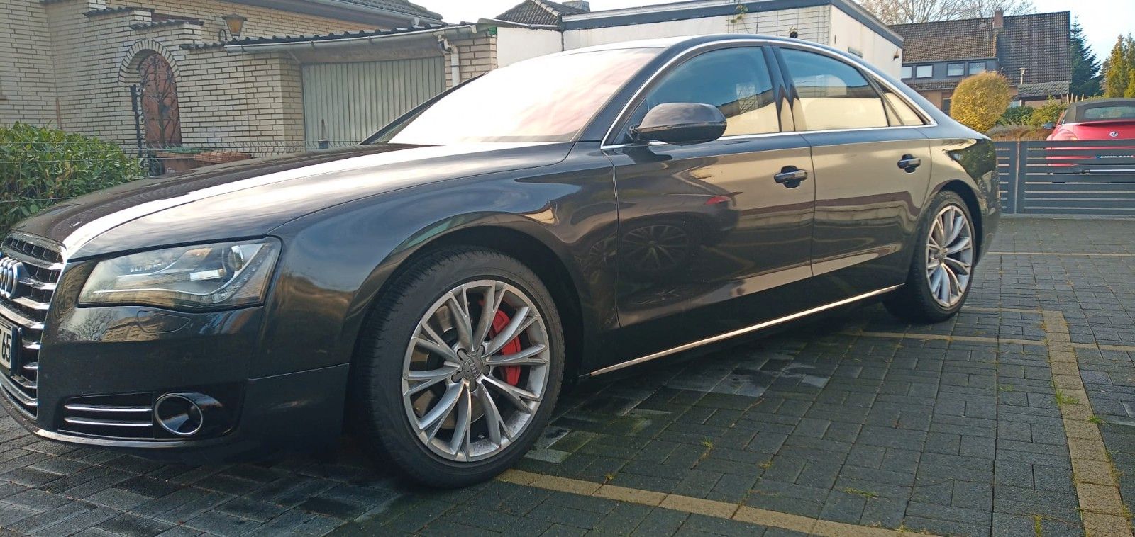 Audi A8 - 1