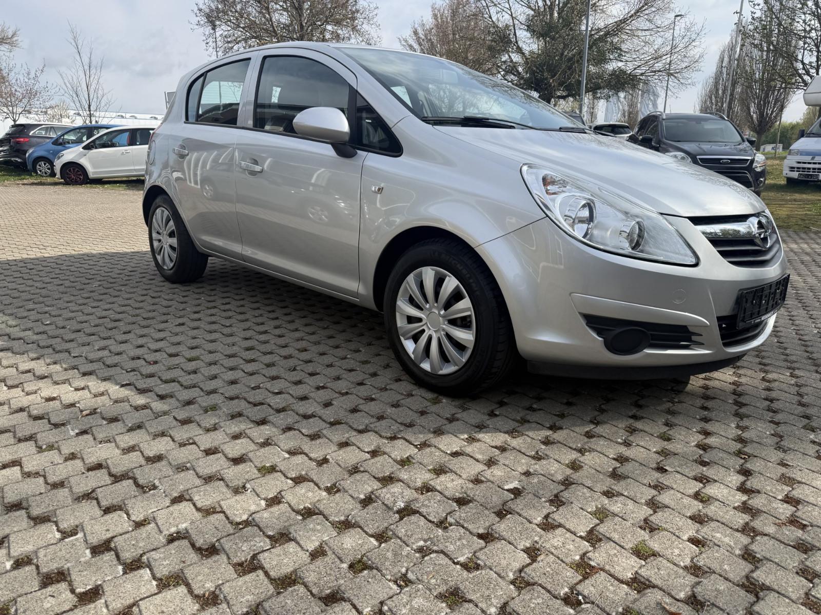 Opel Corsa D Edition