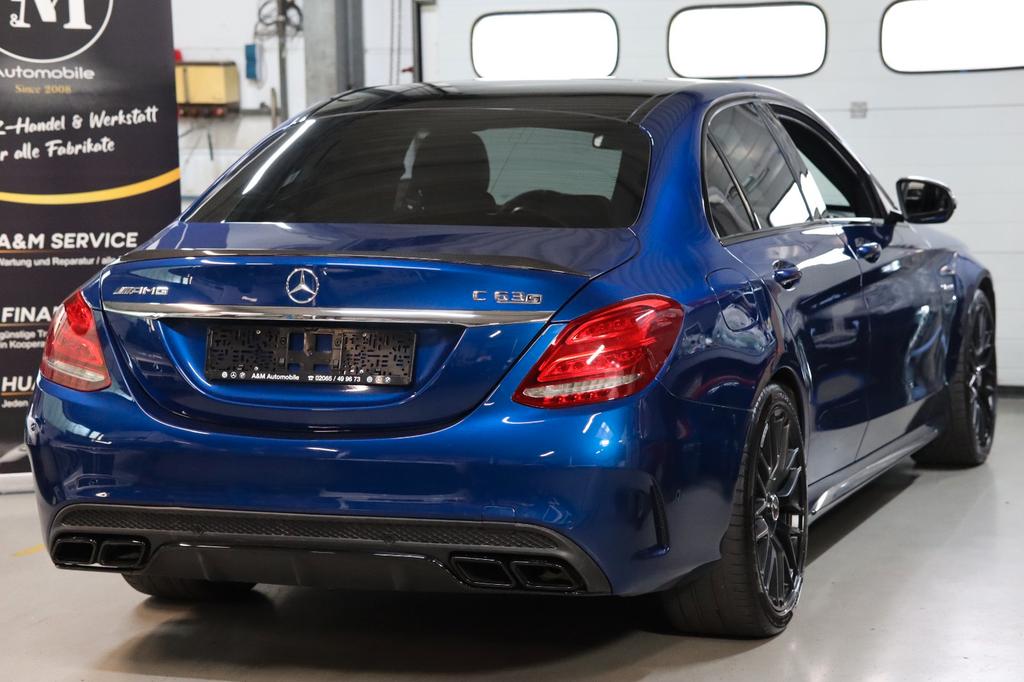 Mercedes-Benz C 63 AMG