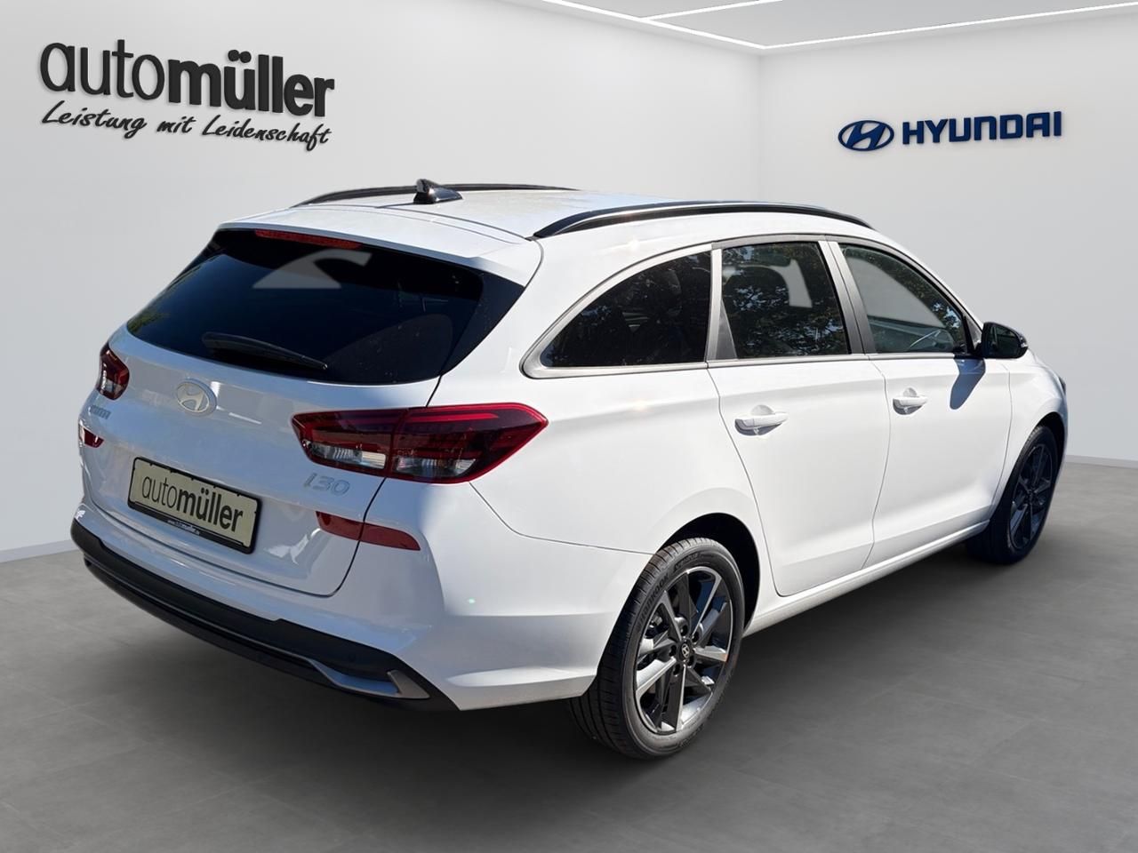 Fahrzeugabbildung Hyundai i30 TREND SHZ*LHZ*NAVI*CARPLAY*