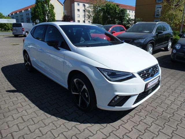 Fahrzeugabbildung SEAT Ibiza FR 1.0 TSI DSG + NAVI + SHZ
