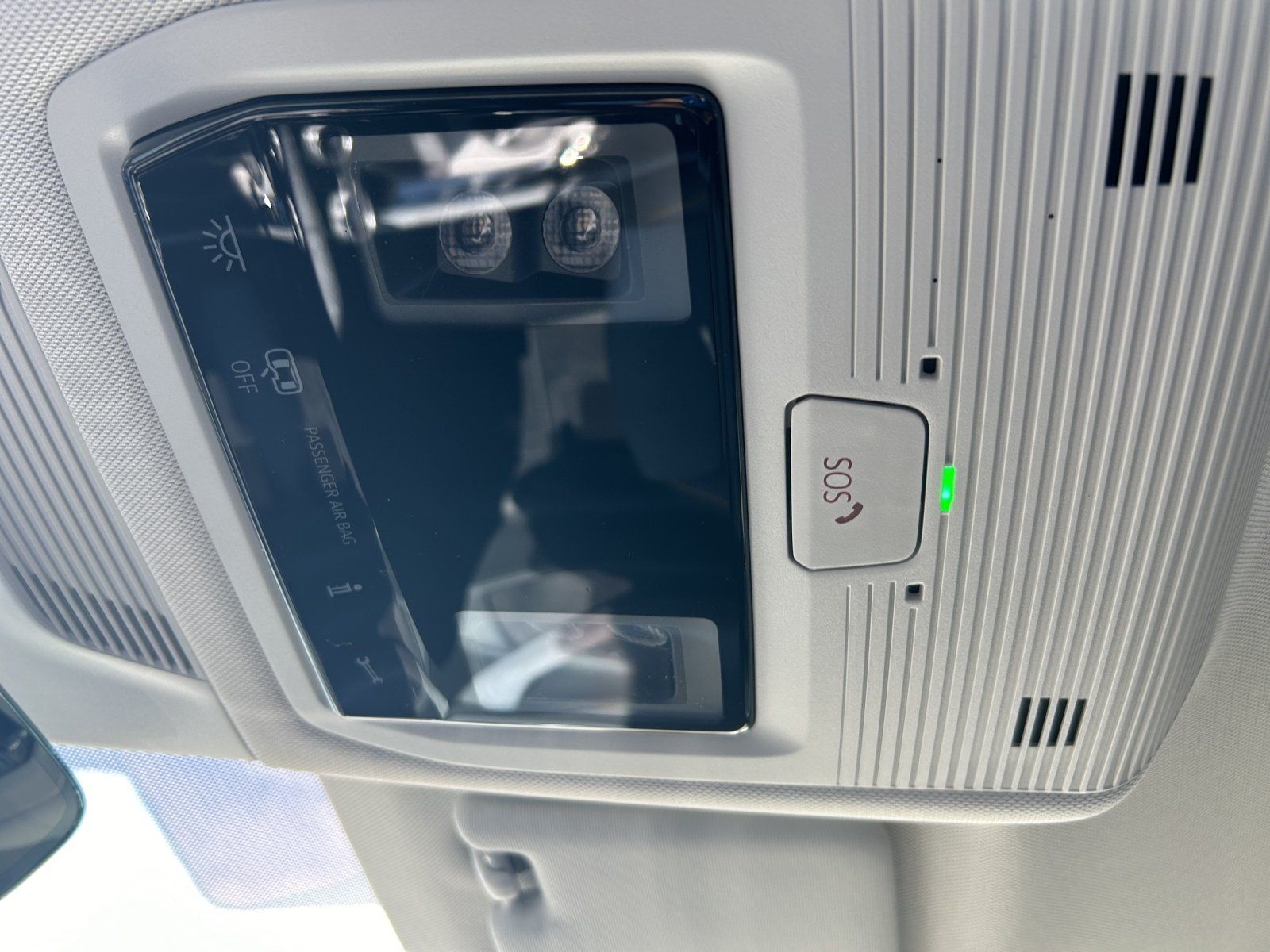 Fahrzeugabbildung SKODA Superb Selection 2,0 TDI 110 kW DSG