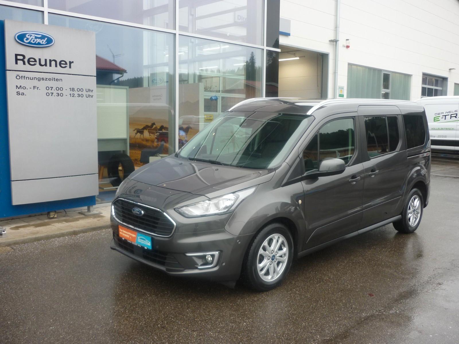 Ford Grand Tourneo Connect Titanium