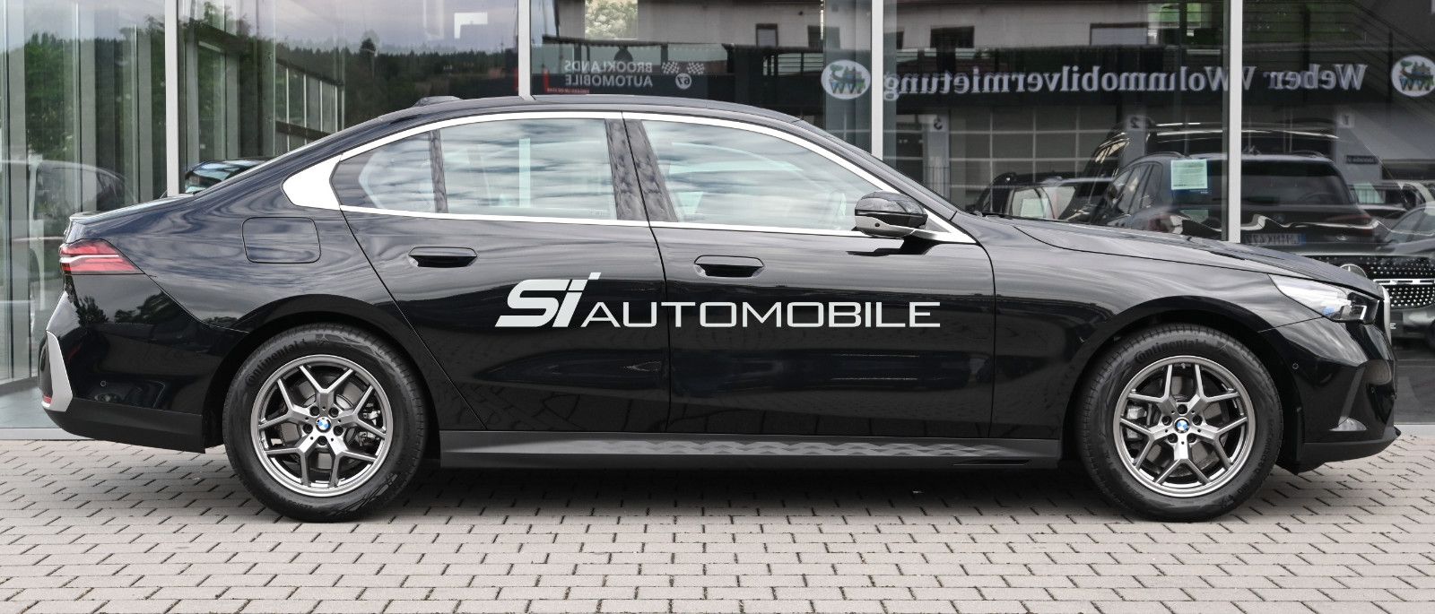 Fahrzeugabbildung BMW 520i Aut. °KOMFORTSITZE+BELÜFTUNG°STANDHEIZUNG°
