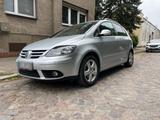 Volkswagen VW Golf Plus 2.0 TDI Scheckheft 1.Hand Ren... - Volkswagen Golf aus 2008: TDI