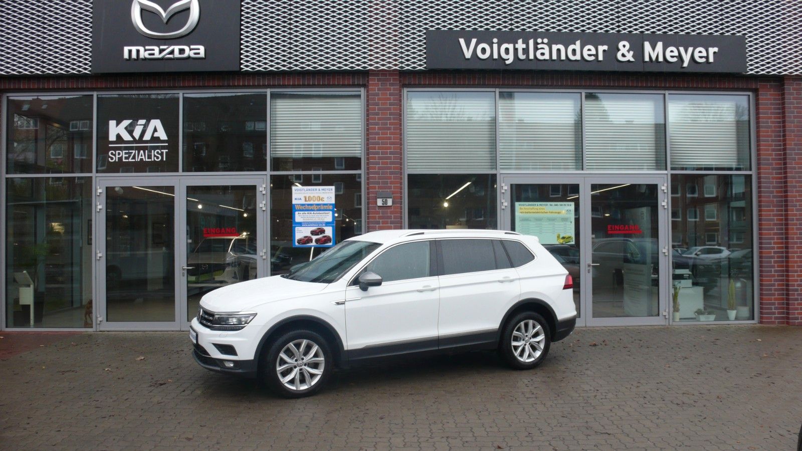 VW Tiguan Allspace Highline 4Motion Automatik AHK