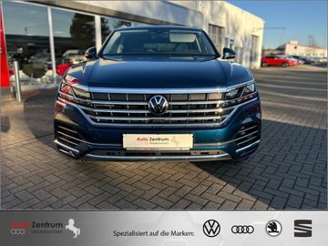 Volkswagen Touareg - 2