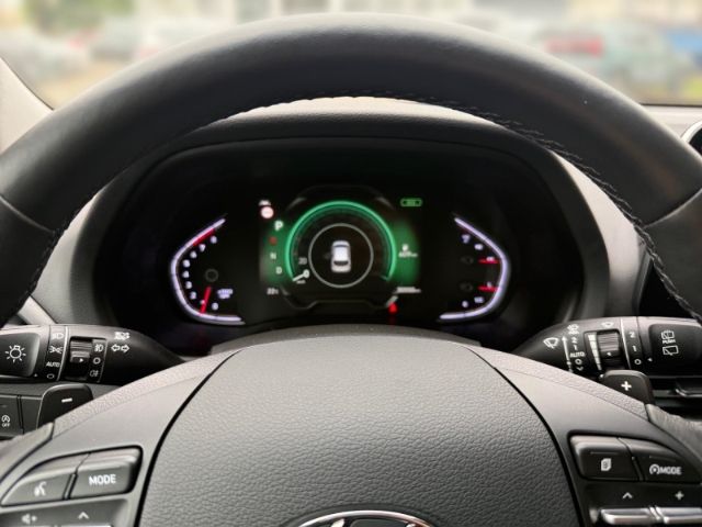 Fahrzeugabbildung Hyundai i30 1.5 cw Trend +KLIMA+NAVI+PDC+RFK+DAB+UVM+