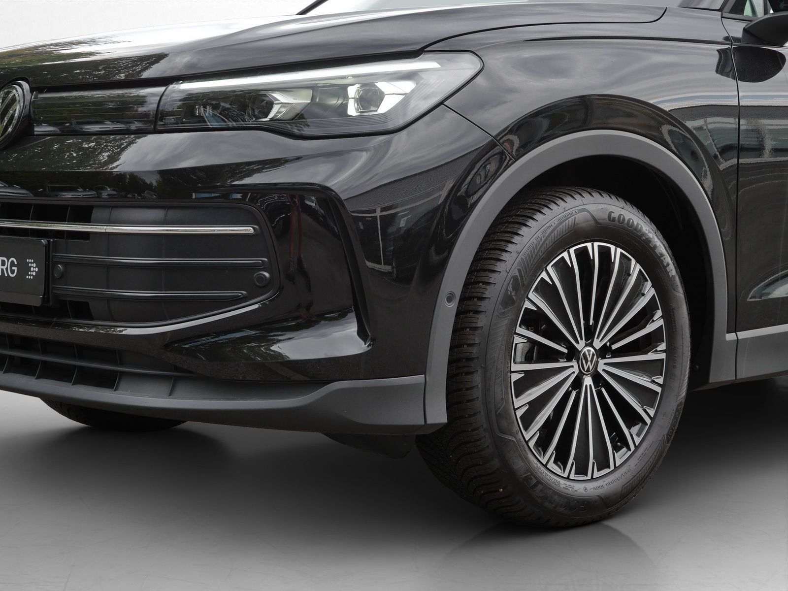 Volkswagen Tiguan - Bild 13