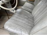 Mercedes-Benz 220 SE / 128 / PONTON El.Servolenkung - Mercedes-Benz 220 mit Benzin-Antrieb: Leder