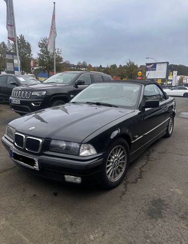 BMW e36 320i Cabrio tüv bis 06.25