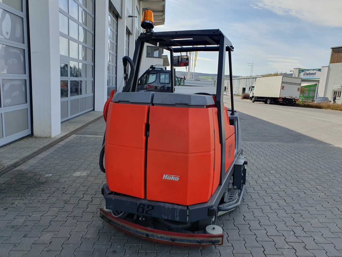 Fahrzeugabbildung Hako Scrubmaster B310 R CL / nur 418h! / 2016