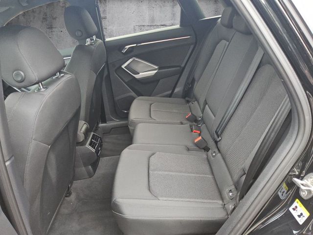 Q3 2.0TDI Aut. Navi LED ParkPilot Optikpaket