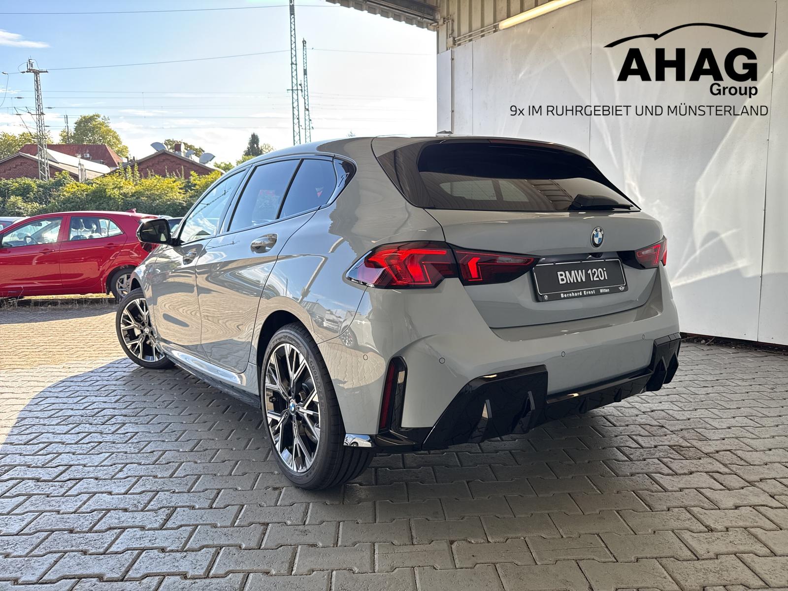 BMW 120 M-Sport Design | Adaptive LED | Komfortzugan