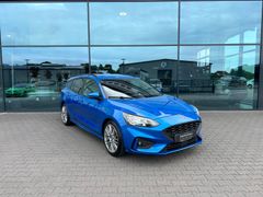 Fahrzeugabbildung Ford Focus Turnier 1.5 EcoBlue ST-Line Temp SHZ Navi