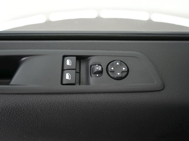 Vivaro C CARGO L CDTI+NAVI+RÜCKFAHRKAMERA+BEIFAH