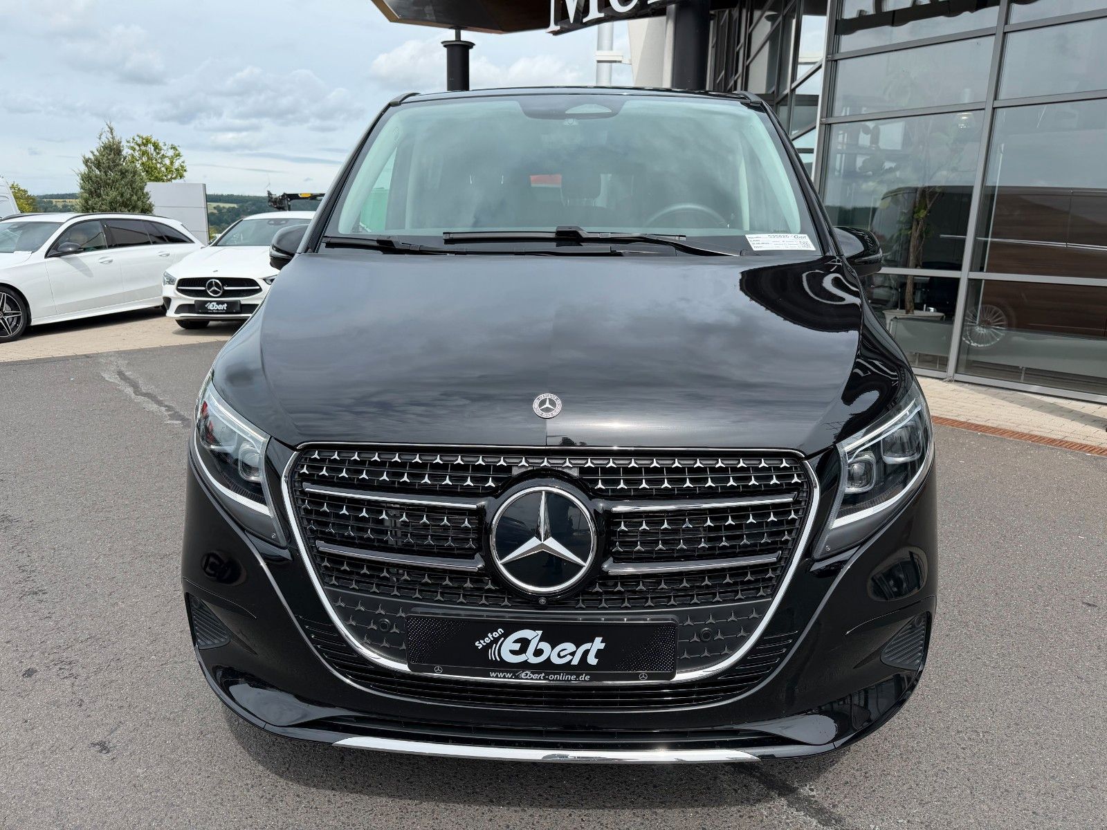 Fahrzeugabbildung Mercedes-Benz V 300 d AVA Extral DISTRONIC Standheiz 360Kamera