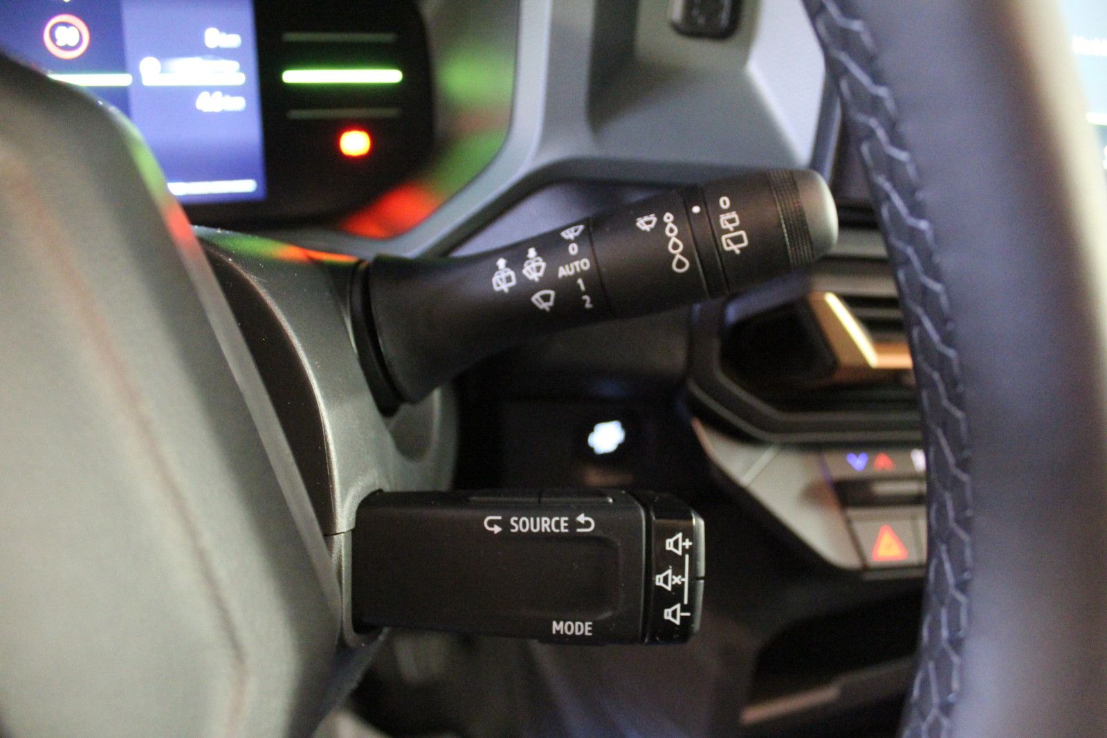 Fahrzeugabbildung Dacia Duster hybrid 155 Extreme *City-*Technik-*Winter