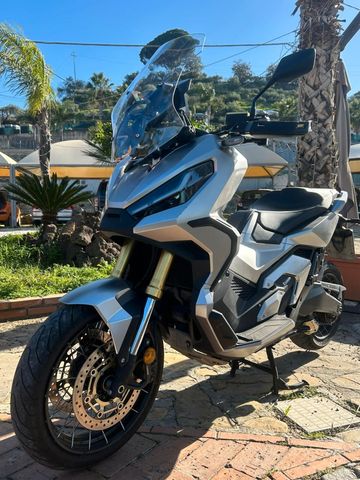 Honda xadv 750 11000km