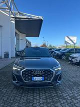 Audi AUDI Q3 SPB 35 TDI S tronic S line edition - Audi Q3 mit Diesel-Antrieb: Limousine